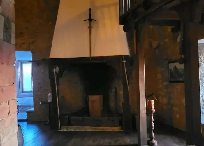 Burg Hermannstein - Rittersaal Panzió 3*